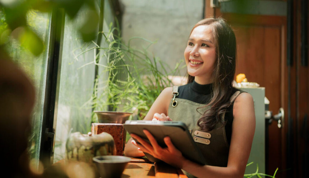 Inspirasi-Apron-Cafe-Modern